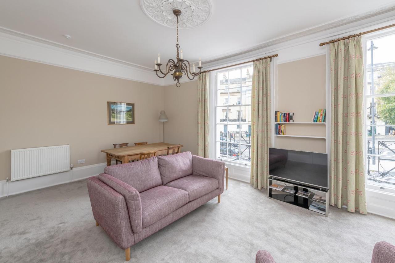 Spacious Maisonette With Parking - 10 Mins Walk From Bath Abbey - 2 Bed & 2 巴斯 外观 照片